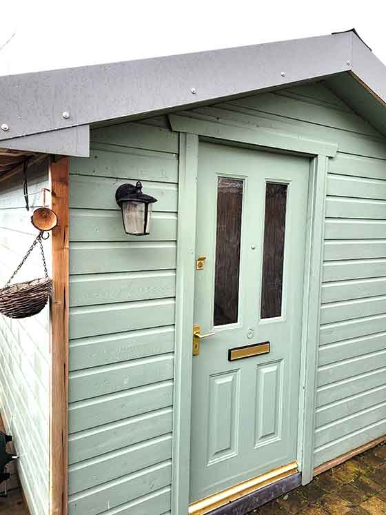 How-to-turn-your-shed-into-home-office